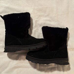 Bass Size 10 Women's Eskimo Shearling Winter Boots
